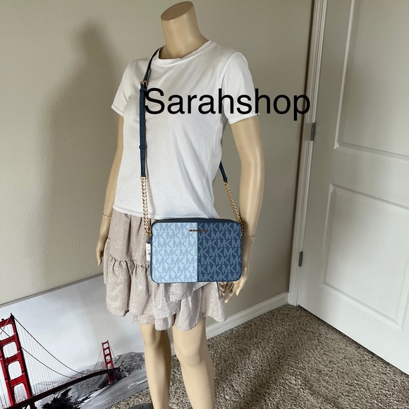 🌼Michael Kors Purse - Picture 6 of 12